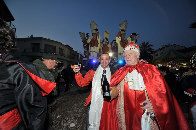 Ingrandisci la foto